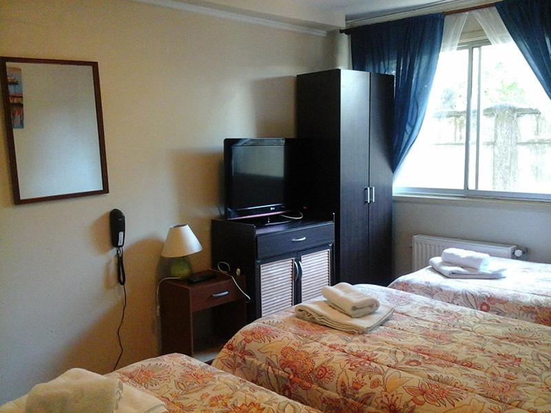 Hostal Y Departamentos Alcalaテムコ エクステリア 写真